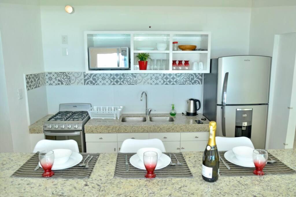Ar Ocean View Apartments Isla Mujeres Εξωτερικό φωτογραφία